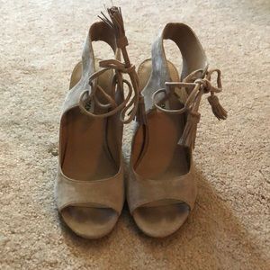 Steve Madden suede nude heels